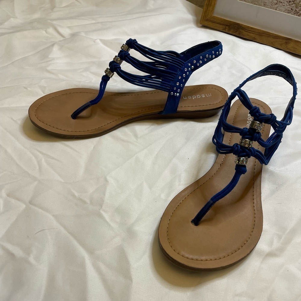 Madden Girl size 8 blue rhinestone T strap flat thrill sandals - Picture 3 of 7